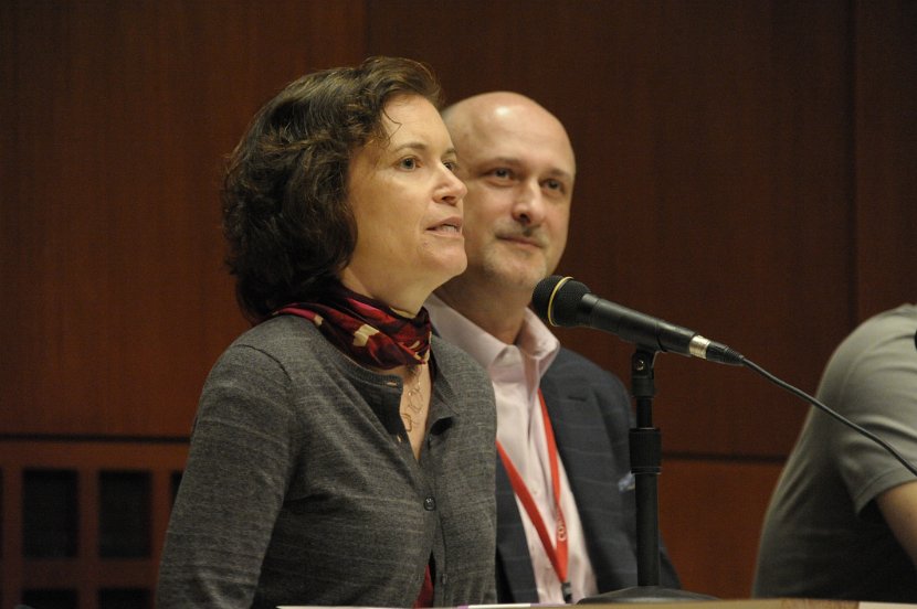 15.5.08 Forum-Bob_C648566.jpg