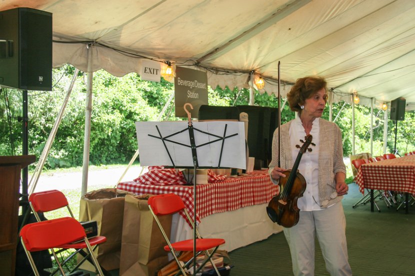 19.3.03 memorial-julie-IMG_5808.jpg