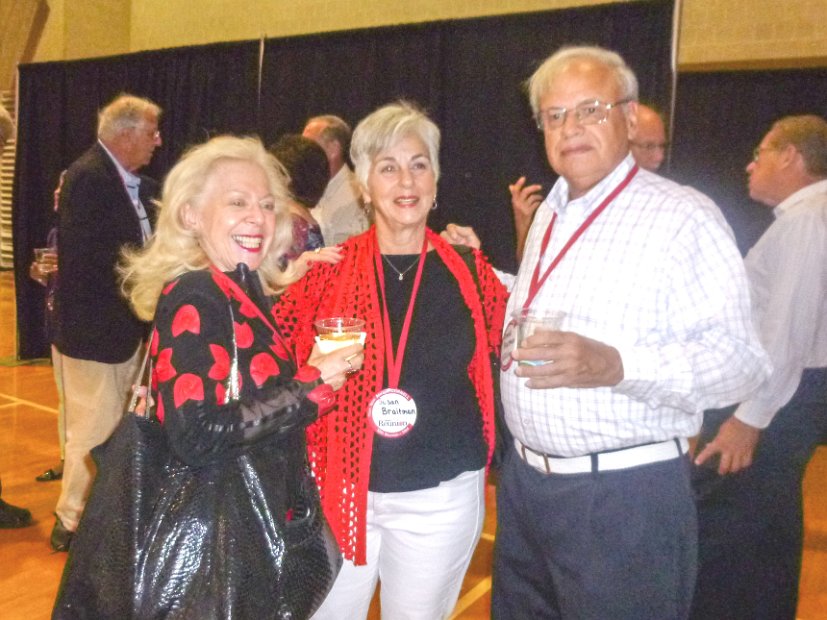 22.3.082 dinner-rick-P1000849.jpg